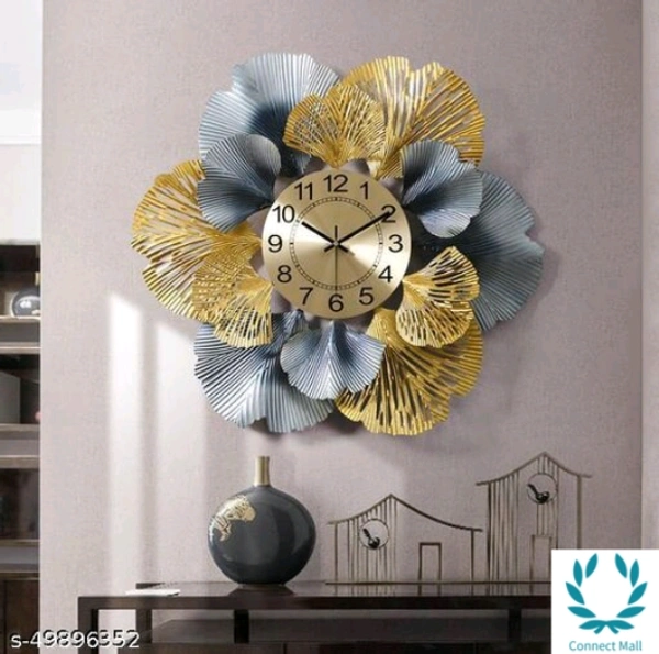 Attractive Metal Wall Clock - Free Size, Metal, Wall Clock, Pack of 1